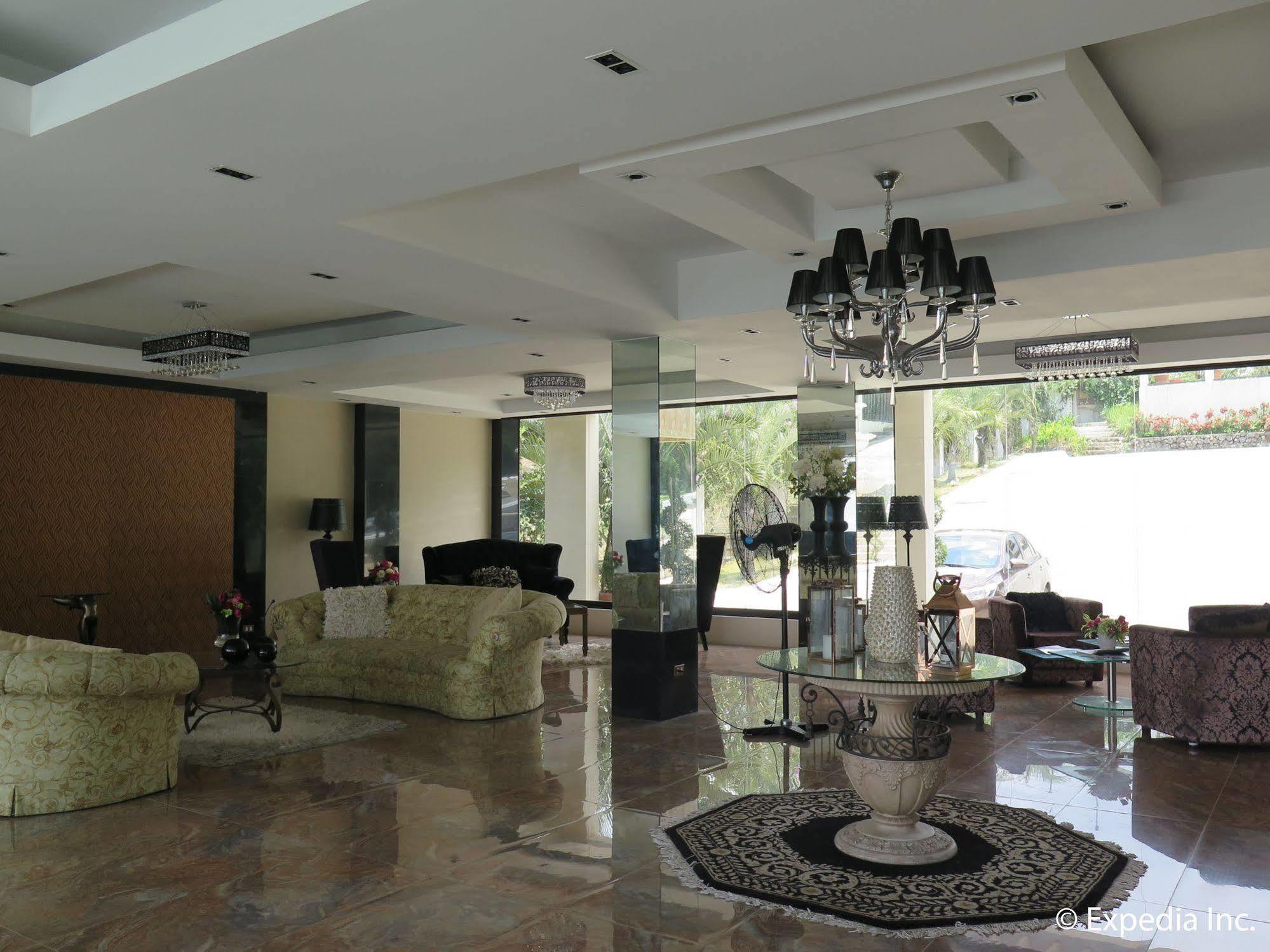 Splash Suites Hotel Tagaytay Cagayuan Ngoại thất bức ảnh