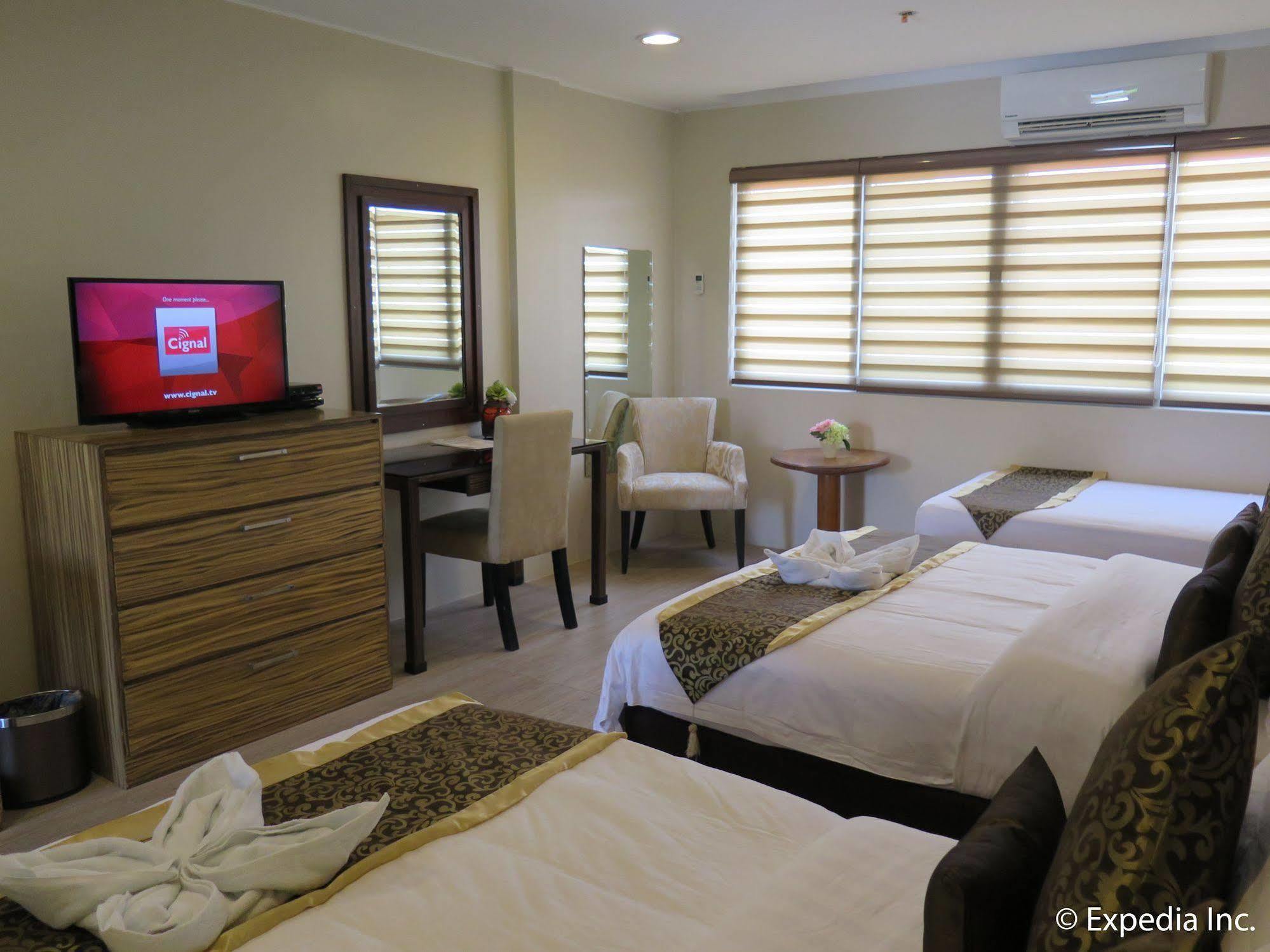 Splash Suites Hotel Tagaytay Cagayuan Ngoại thất bức ảnh