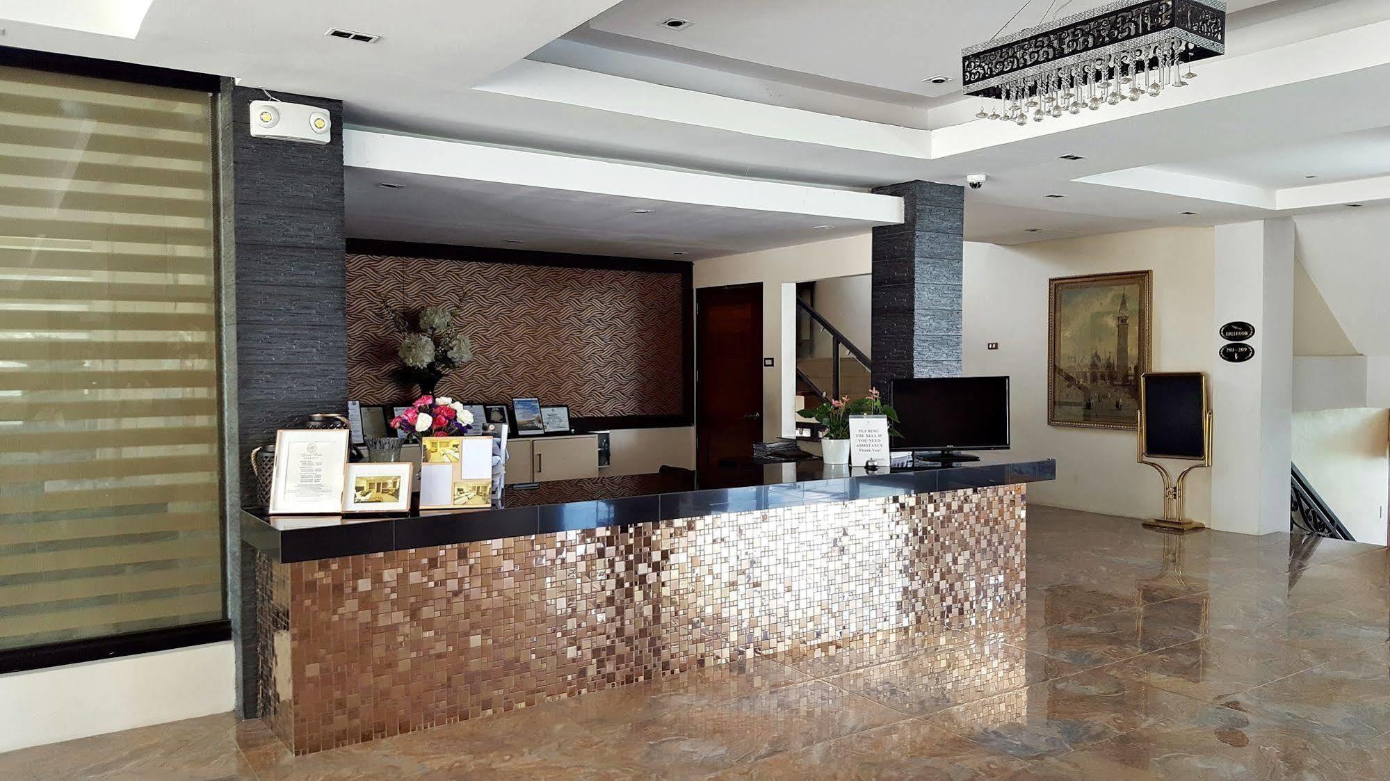 Splash Suites Hotel Tagaytay Cagayuan Ngoại thất bức ảnh